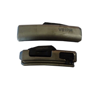 Vertical Backhoe Bucket Teeth Pins For Excavator Hitachi ZX870 EX1200